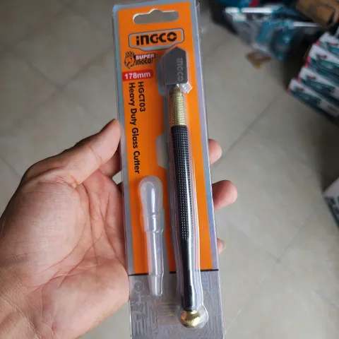 Dao cắt kiếng INGCO HGCT03 178mm - Lưỡi sắc bén, chất liệu cao cấp, cắt kính chuyên dụng cho thợ và gia đình