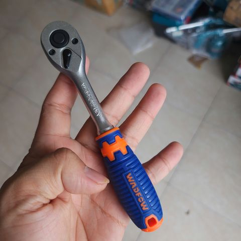 Cần Siết Đầu Tuýp 1/4