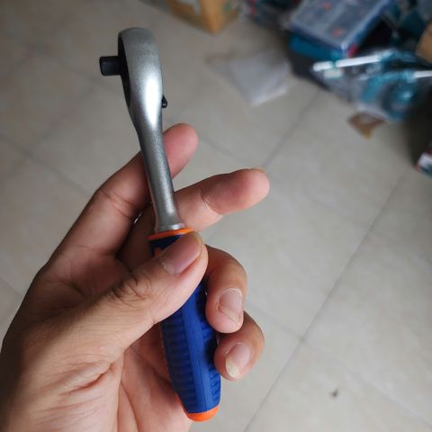 Cần Siết Đầu Tuýp 1/4