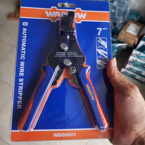 Kìm tuốt dây tự động 7 inch Wadfow WBQ9601 - Dụng cụ cầm tay chính hãng, tiện lợi cho thợ điện và sửa chữa gia đình.
