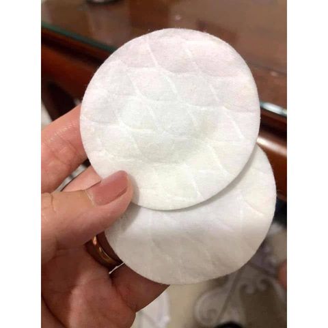 Bông Tẩy Trang Isana 140 Miếng - Làm Sạch Sâu, 100% Cotton Mềm Mịn, Duy Trì Độ Ẩm, Phù Hợp Cho Da Nhạy Cảm