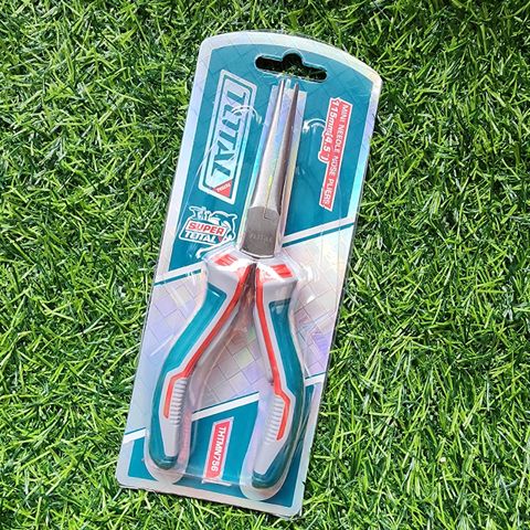 Kìm Mũi Kim Mini Total THTMN756 115mm - Dụng Cụ Cầm Tay Được Đánh Bóng, Chống Gỉ, Tay Cầm Nhựa Chống Trượt, Sửa Chữa Tinh Xảo
