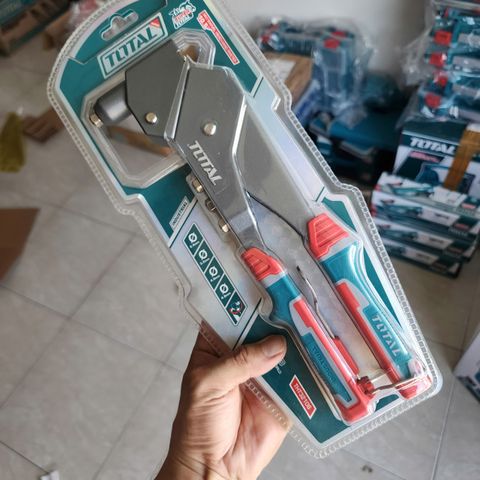 Kìm Rút Rivet Total THT32106 - Dụng Cụ Cầm Tay Chuyên Dụng Cho Đinh 2.4mm, 3.2mm, 4mm, 4.8mm - Bền, Thiết Kế Tiện Dụng