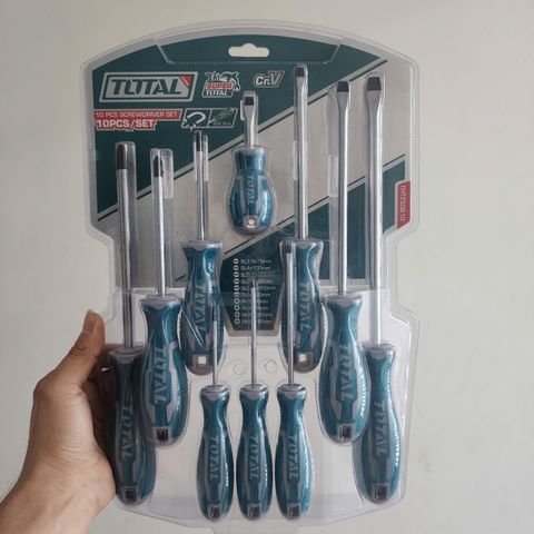 Bộ tuốc nơ vít dẹp và bake 10 chi tiết Total THT250610 - Công cụ sửa chữa bền chắc, tay cầm chống trượt, chất liệu thép CR-V êm tay.