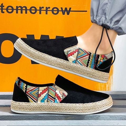 Giày Nam Slipon D910 Thoáng Khí - Giày Lười Phối Họa Tiết Thổ Cẩm, Thoải Mái, Kiêu Sa, Size 39-44