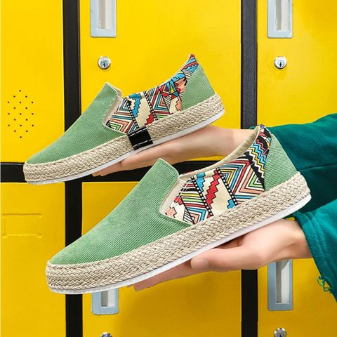 Giày Nam Slipon D910 Thoáng Khí - Giày Lười Phối Họa Tiết Thổ Cẩm, Thoải Mái, Kiêu Sa, Size 39-44