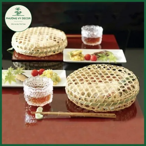 Hộp Tre Cật Vuông Tròn Trang Trí Bánh Kẹo Ngày Tết - Đồ Gia Dụng Nhà Bếp Độc Đáo, Thân Thiện với Môi Trường