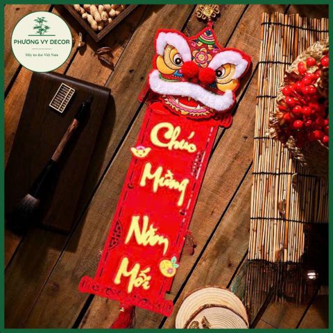 Cặp Liễn Nhung Đầu Lân 3D - Dây Treo Tết Trang Trí Phương Vy Decor - Chúc Mừng Năm Mới Đỏ Đẹp 18cm x 96cm