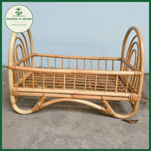 Giường Mây Tự Nhiên Cho Bé và Thú Cưng - Đồ Chơi Chụp Ảnh Thủ Công - Phương Vy Decor, Kích Thước 50x37x29cm, Màu Vàng