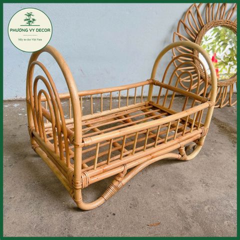 Giường Mây Tự Nhiên Cho Bé và Thú Cưng - Đồ Chơi Chụp Ảnh Thủ Công - Phương Vy Decor, Kích Thước 50x37x29cm, Màu Vàng