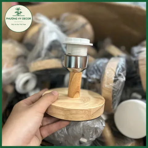 Đế đèn gỗ để bàn có chế độ chỉnh sáng - Đèn ngủ trang trí độc đáo, gần gũi thiên nhiên, Phương Vy Decor