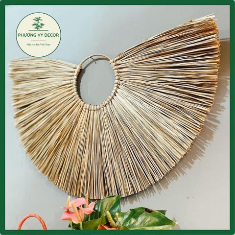 Vòng Cói Trang Trí Tường Phong Cách Mộc Mạc - Decor Nhà Hàng, Homestay & Khách Sạn - Phương Vy Decor 55cm x 85cm