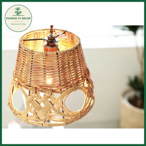 Chao đèn mây đan nghệ thuật trang trí nhà hàng, homstay xinh xắn Phương Vy Decor
