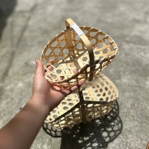 Làn tre hình yên ngựa trang trí, bày hoa quả ban thờ thần tài Phương Vy Decor