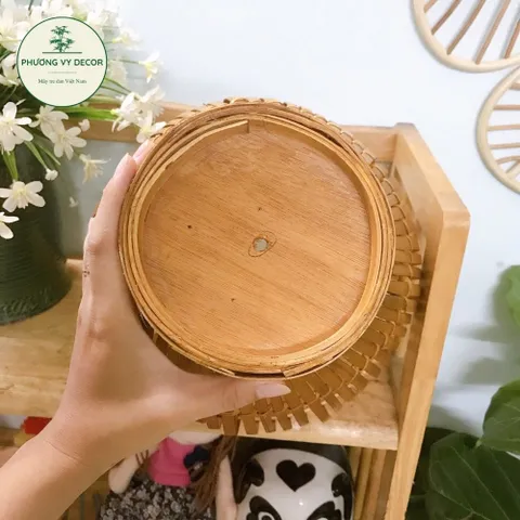 Chao Đèn Thả Trần Tre Hình Lọ Hoa - Trang Trí Nhà Cửa, Quán Cafe & Homestay Xinh Xắn - Decor Độc Đáo, Nghệ Thuật Gần Gũi Thiên Nhiên