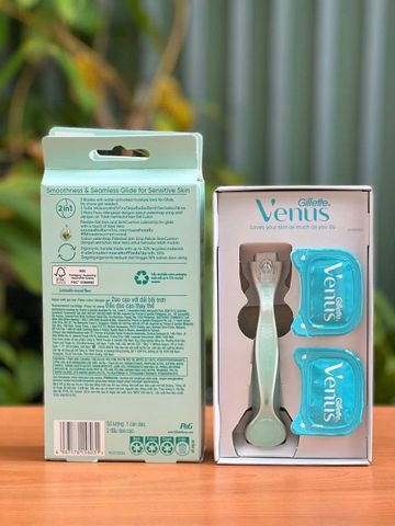 Dao Cạo Gillette Venus Comfortglide Sensitive 3 Lưỡi - Cạo Dễ Dàng Cho Da Nhạy Cảm Với Gel Dưỡng Bảo Vệ
