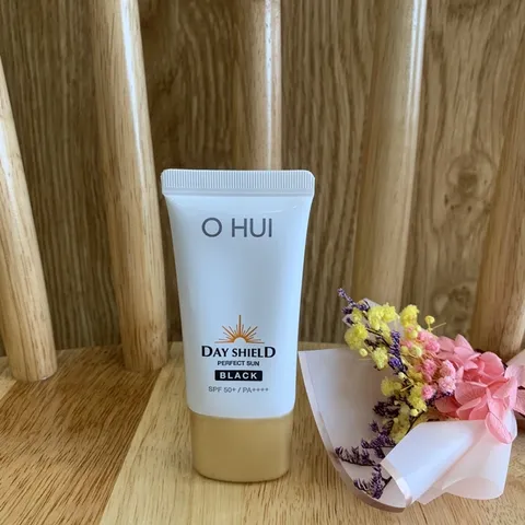 Kem Chống Nắng O HUI BLACK 30ml - Bảo Vệ Da SP50, Giữ Ẩm, Chống Nước Cho Ngày Hè Nắng Nóng