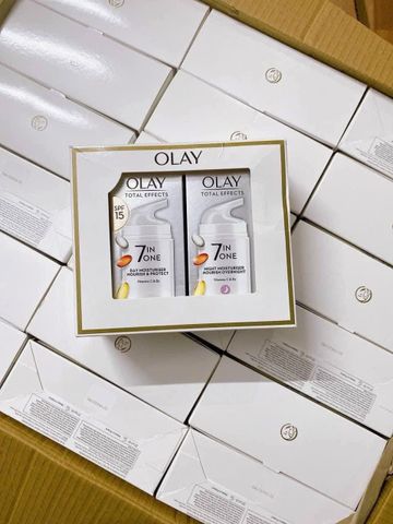 Kem dưỡng ban ngày Olay Total Effects 7in1 SPF15 - 50ml( bản UK)