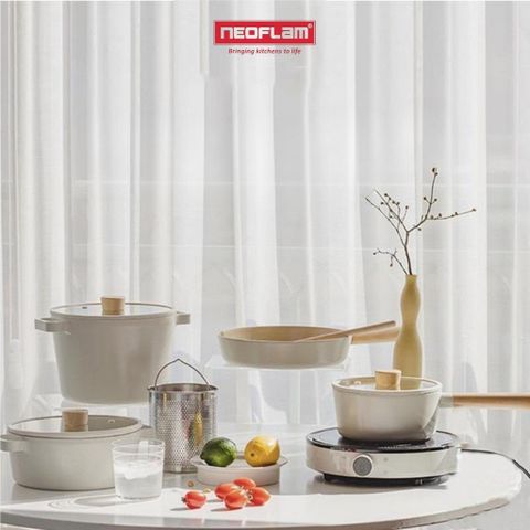 Bếp từ đơn Neoflam Fika FS-IC002 2000W mặt kính Ceramic Hàn Quốc. BH 12 tháng