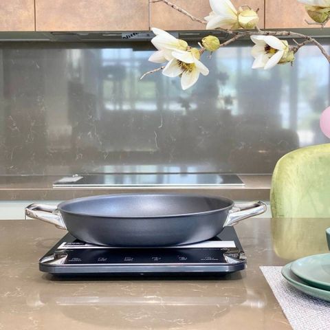 Bếp Từ Đơn Caso ProSlim 2000 Siêu Mỏng 2.8cm - Công Suất 2000W, Mặt Kính Ceramic Chất Lượng, Thiết Kế Sang Trọng Nhập Khẩu Đức