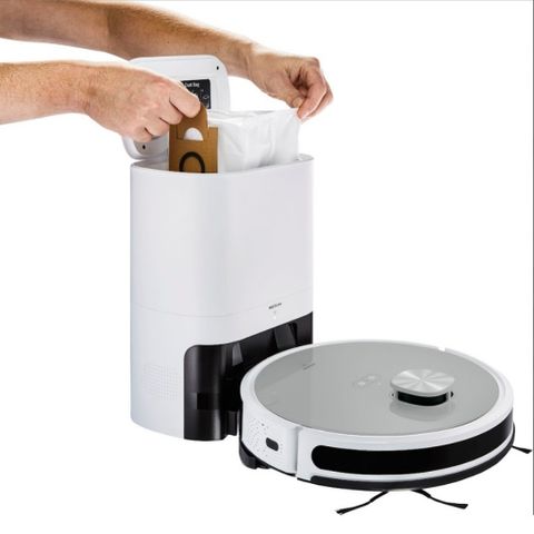Robot hút bụi lau nhà Medion X21 SW+ thông minh tự đổ rác, công suất mạnh 3000Pa, điều khiển qua ứng dụng, nhập khẩu Đức, bảo hành 12 tháng