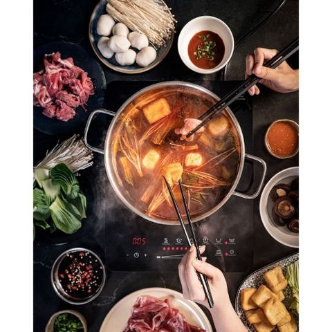 Bếp Điện Từ Đơn WMF Kult X Mono 2100W Chính Hãng Đức - Nhỏ Gọn, Tiện Lợi, An Toàn Với Mặt Kính Cường Lực