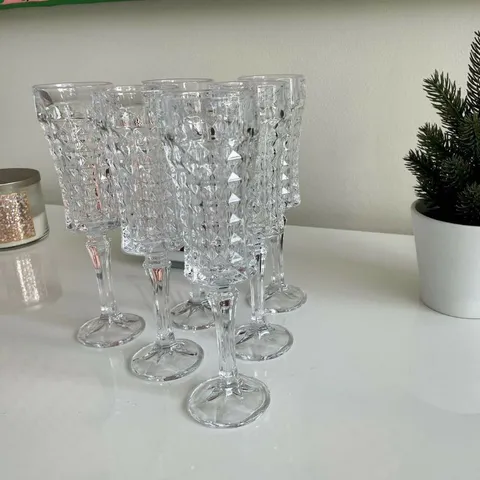 Bộ 6 Ly Vang Bohemia Diamond Kim Cương 200ml - Pha Lê Cao Cấp, Chịu Nhiệt, Thiết Kế Sang Trọng cho Tiệc Tùng và Dùng Hàng Ngày