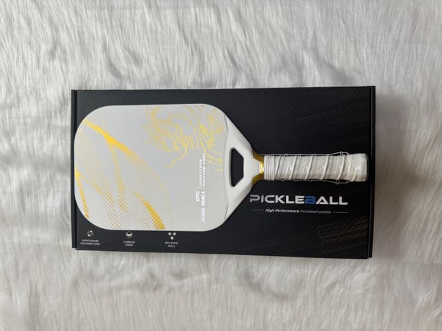 (Xả Kho) Vợt Pickleball Jusain Dragon Rồng Vàng T700 - Độ Dày 14mm, Tay Cầm Da Cao Cấp, Chất Liệu Nhám Tăng Độ Bám, Dành Cho Người Chơi Đam Mê Sức Mạnh