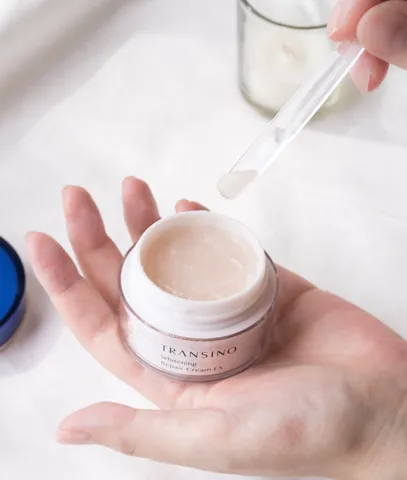 Kem Dưỡng Đêm Transino Whitening 35G - Giảm Nám, Làm Sáng Da, Cung Cấp Độ Ẩm, Sản Phẩm Nhật Bản Cho Làn Da Tươi Trẻ