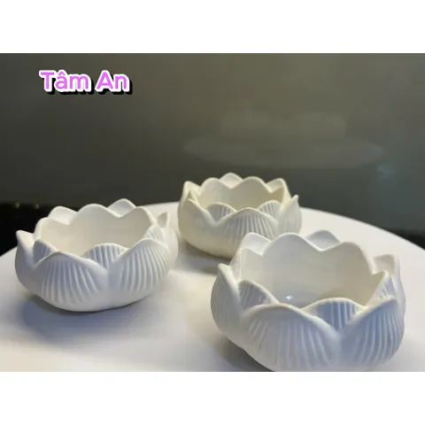 Chân Nến Hoa Sen Tâm Linh - Cốc Đựng Nến Tealight Khuếch Tán Tinh Dầu - Phụ Kiện Thờ Cúng Trang Trọng, Thanh Tịnh