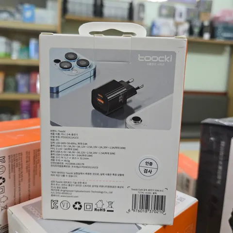 Củ Sạc Nhanh Toocki GaN 33W - 2 Cổng USB-C + USB-A, Sạc An Toàn, Nhỏ Gọn, Tương Thích iPhone/Android