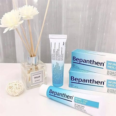 Kem hăm Bepanthen Đức 20g - Giải Quyết Hăm Da Cho Bé, Bảo Vệ Và Làm Dịu Da Nhạy Cảm, An Toàn Và Lành Tính