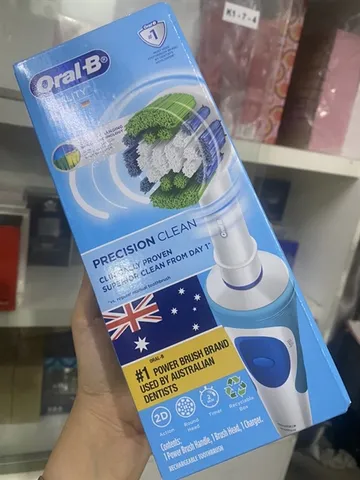 Bàn Chải Điện Oral-B Vitality Precision Clean - Bàn Chải Đánh Răng Công Nghệ 2D Giúp Làm Sạch Hiệu Quả - Chăm Sóc Răng Miệng Tốt Nhất
