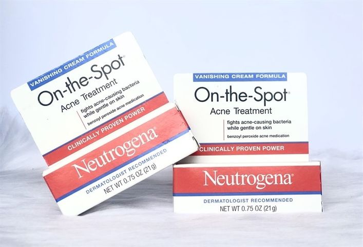 Kem Giảm Mụn Neutrogena On The Spot Acne Treatment 21G - Giảm Mụn Nhanh Chóng, Hiệu Quả, Dành Cho Mọi Loại Da