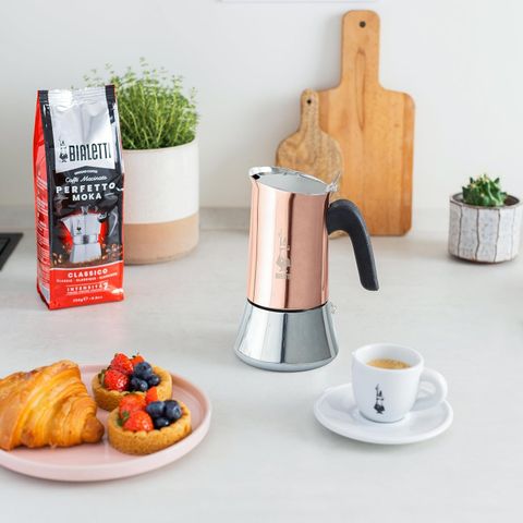 Máy Pha Cà Phê Espresso Bialetti Venus 4 Cốc Màu Đồng - Thiết Kế Độc Đáo và Bền Bỉ, Pha Cà Phê Ý Chính Hiệu Quả