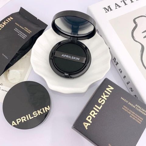 Phấn Nước Aprilskin Black Magic Snow Cushion SPF50+ PA+++ 15g - Phấn Trang Điểm Chống Nắng, Dưỡng Ẩm Cho Da Nhạy Cảm