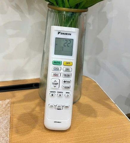 Điều Khiển Điều Hòa Máy Lạnh Daikin 2 Chiều Nóng Lạnh Mới Fullbox - Hàng Chính Hãng, Phím Êm, Bảo Hành 6 Tháng