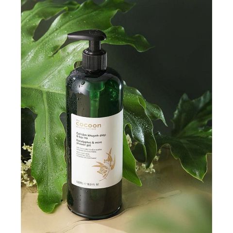 Gel Tắm Cocoon Bí Đao 310ml - Giảm Mụn Lưng, Làm Sạch Da Mềm Mịn, Hương Tinh Dầu Thư Giãn, Việt Nam Chính Hãng