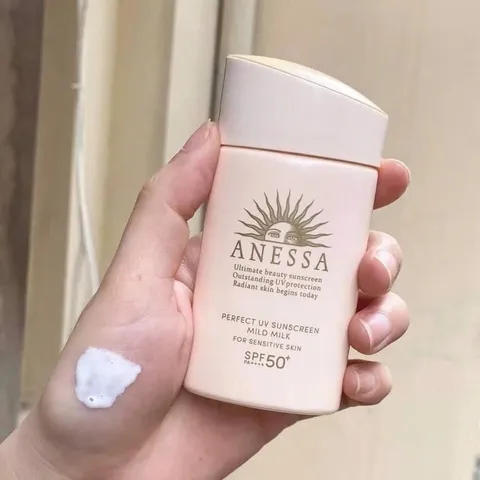 Sữa chống nắng ANESSA cho da nhạy cảm & trẻ em 60ml (Mới) - Nana Shop