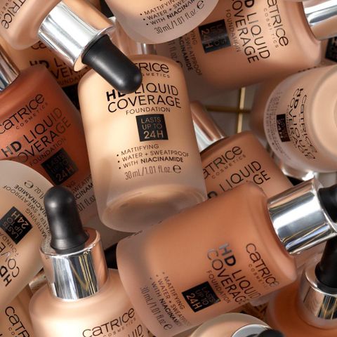 Kem nền CATRICE HD Liquid Coverage Foundation – Che phủ tự nhiên, mịn màng cho da, 30ml, trang điểm hoàn hảo tại Nana Shop