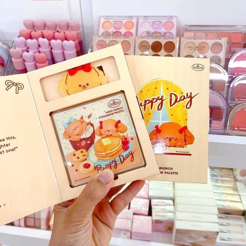 Bảng Phấn Mắt 9 Ô Odbo Kitten Day & Puppy Day - Phấn Mắt Dễ Thương Kèm Kẹp Tóc Sweet Munch 9g cho Cô Nàng Yêu Thích Trang Điểm