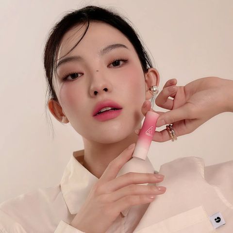 Son Thỏi Lì 3CE Cashmere Hug Lipstick 2024 - Chất Son Mịn Như Nhung, Bảng Màu Đa Dạng, Chính Hãng từ Nana Shop