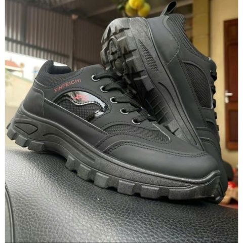 Giày Thể Thao Nam XINFEICHI Chống Trơn Trượt, Chống Mài Mòn - Sneakers Mới Lạ Cho Leo Núi, Đi Phượt, Tập Gym - 3 Màu Cá Tính