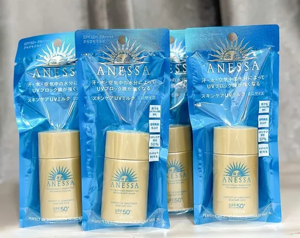 KCN - Sữa Chống Nắng Anessa Perfect UV 20ml