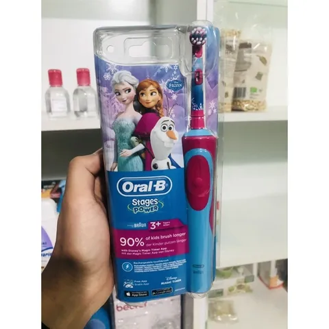 Bàn Chải Điện Oral B Cho Bé Vitality Kids cho bé gái 3 Tuổi+