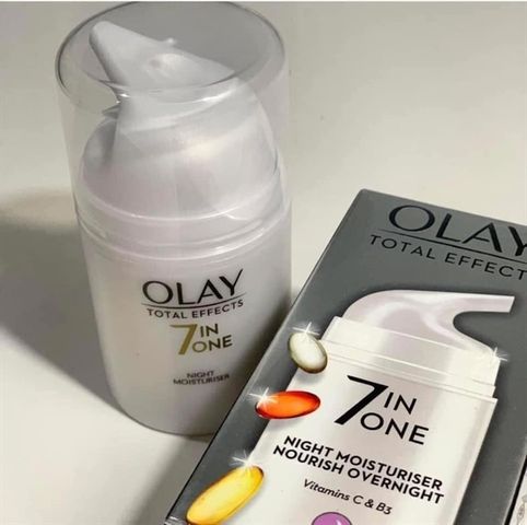 Kem Olay dưỡng ban đêm Total Effects 7In1 Moisturiser 50ml ( bản UK)