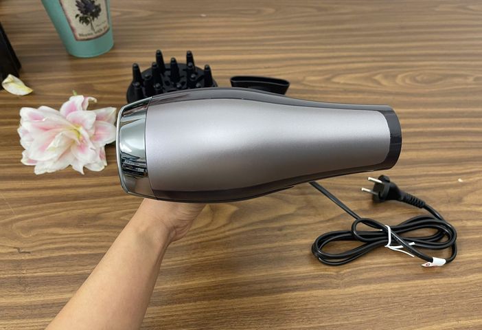 Máy Sấy Tóc Remington D5220 Pro - Công Suất 2400W, Công Nghệ Ion, Tốc Độ 90km/h, Sấy Nhanh và Đẹp