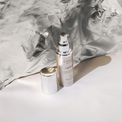 Serum Dưỡng Trắng Mờ Nám Ban Đêm Casmara - Chăm Sóc Da Hiệu Quả Từ Tây Ban Nha, Giúp Làm Sáng Da Và Giảm Khuyết Điểm