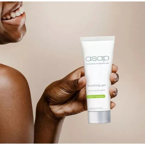 Kem Dưỡng Ẩm Asap Soothing Gel - Gel Làm Dịu Da Dầu Nhạy Cảm, Cấp Ẩm Sâu Với Chiết Xuất Lô Hội và Trà Trắng