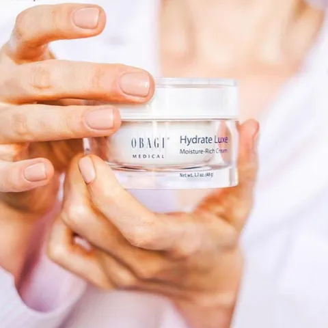 Kem Dưỡng Ẩm OBAGI Hydrate Luxe Moisture Rich Cream - Phục Hồi Tái Tạo Chuyên Sâu, Giúp Da Mịn Màng